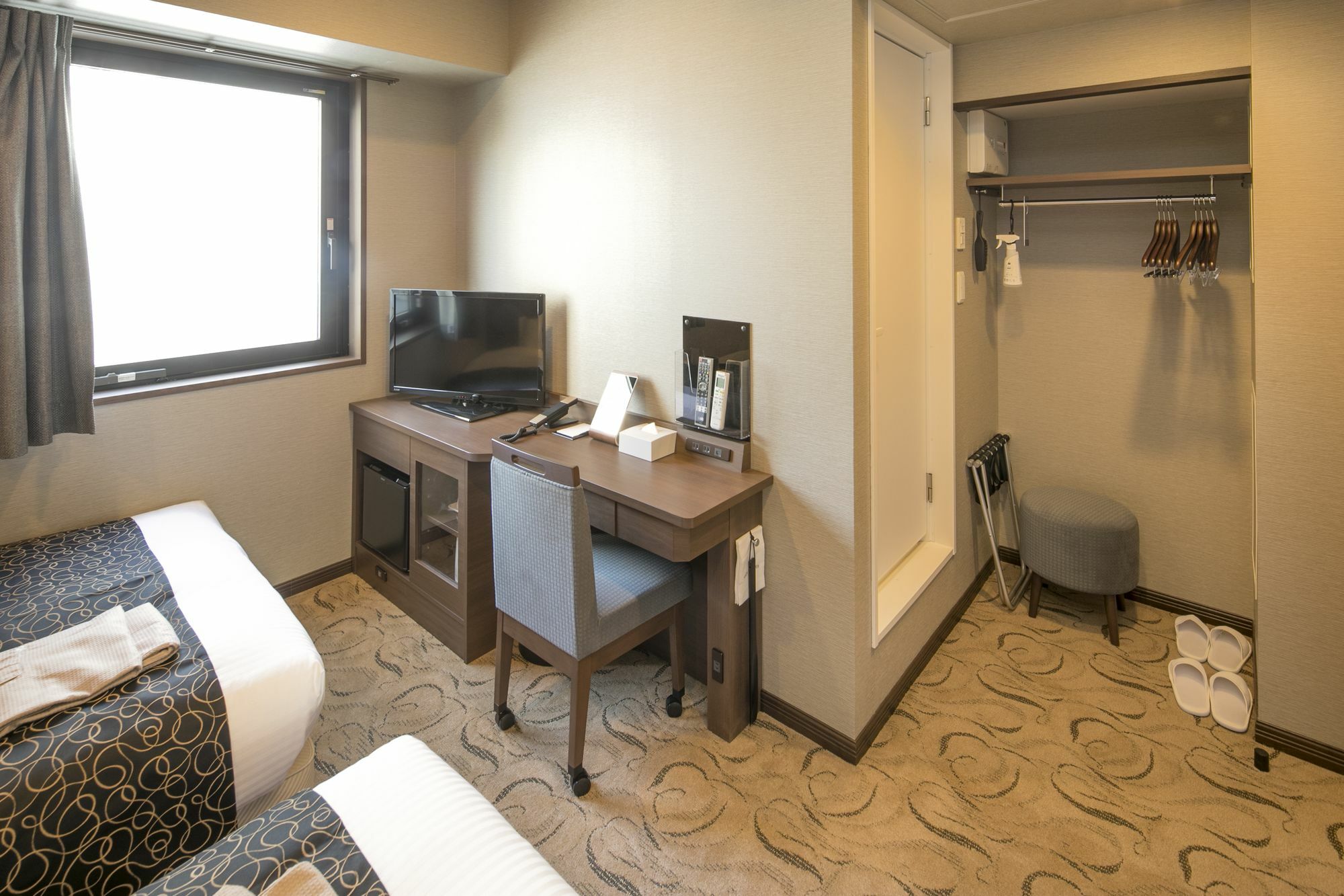 Hotel Wbf Yodoyabashi Minami Осака Екстериор снимка